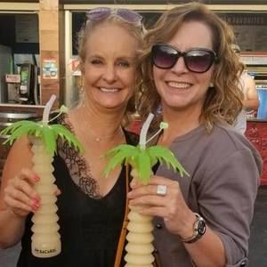 Meet your Posher, Cheri